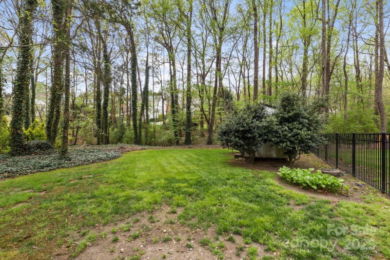 Property image 5 at 7710 Epping Forest Drive, Huntersville, NC 28078