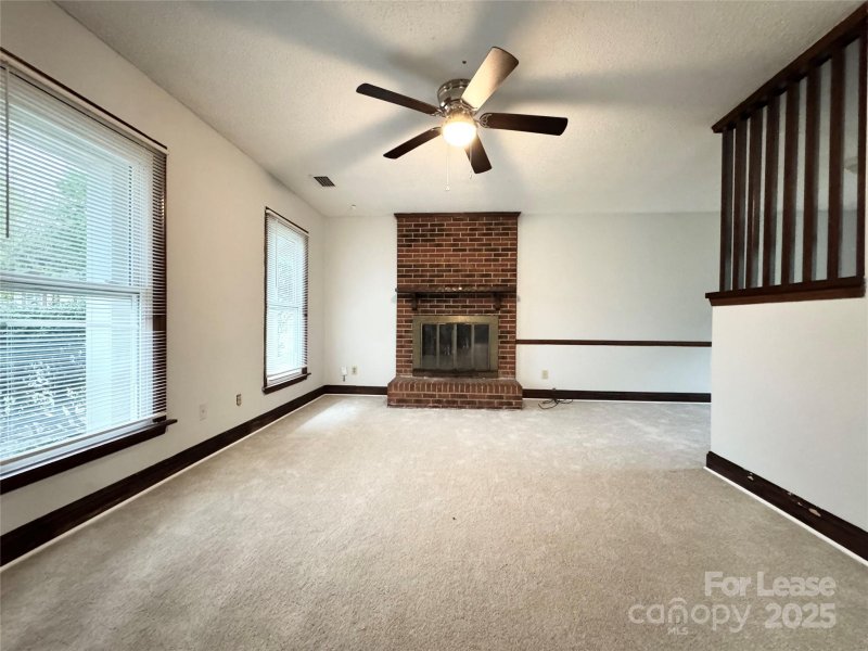 Property image 2 at 6738 Old Meadow Road, Charlotte, NC 28227