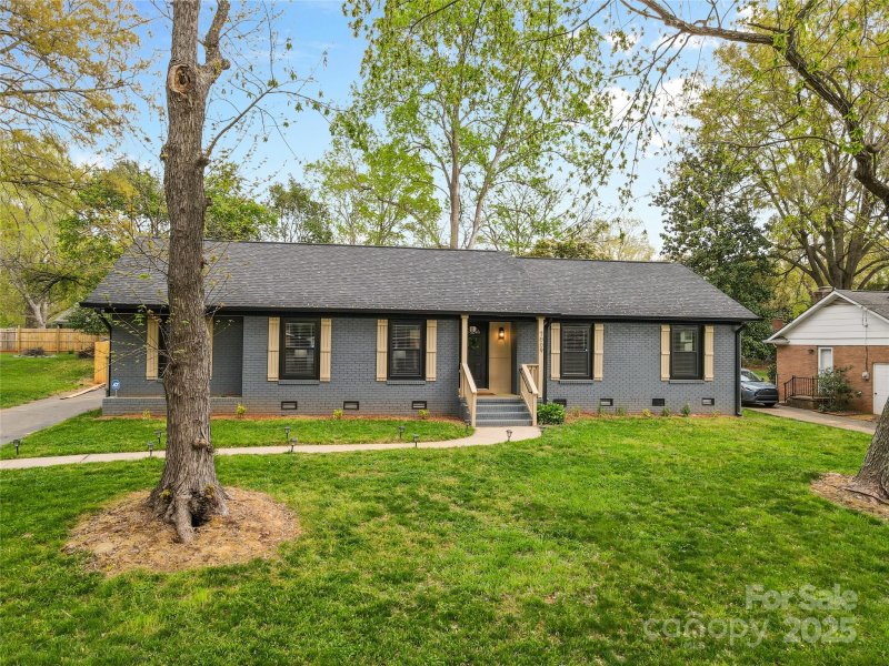 Property image 4 at 7009 Wrentree Drive, Charlotte, NC 28210