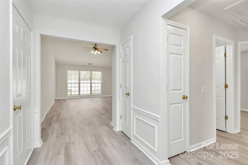 Property image 2 at 1436 Rumstone Lane, Charlotte, NC 28262