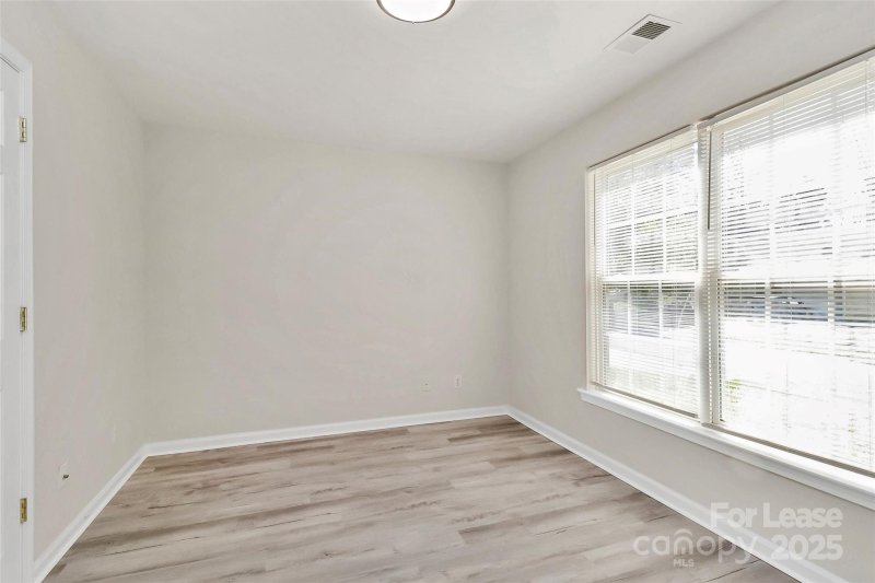 Property image 3 at 1436 Rumstone Lane, Charlotte, NC 28262