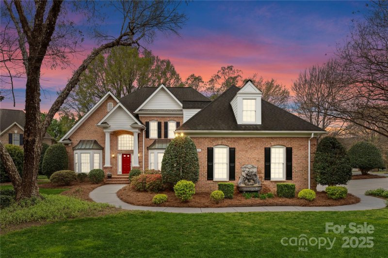 Property image 2 at 10809 Wicklow Brook Court, Charlotte, NC 28277