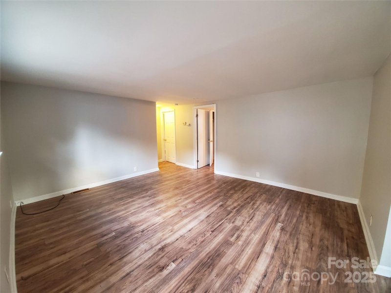 Property image 3 at 5628 Anderson Road, Charlotte, NC 28269