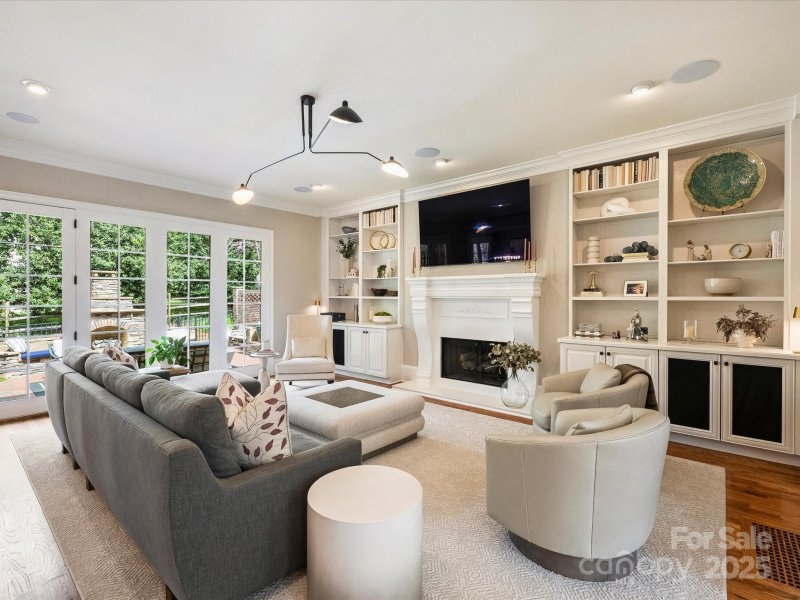 Property image 3 at 8912 Heydon Hall Circle, Charlotte, NC 28210