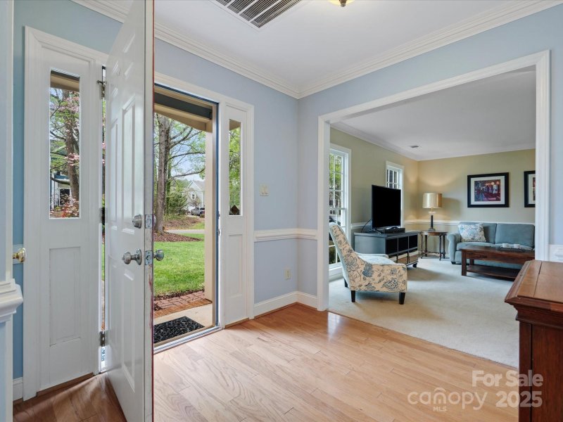 Property image 5 at 2812 Edgebrook Circle, Matthews, NC 28105