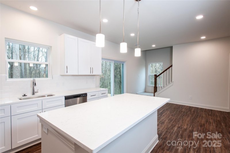 Property image 3 at 618 Sharon Drive, Statesville, NC 28625