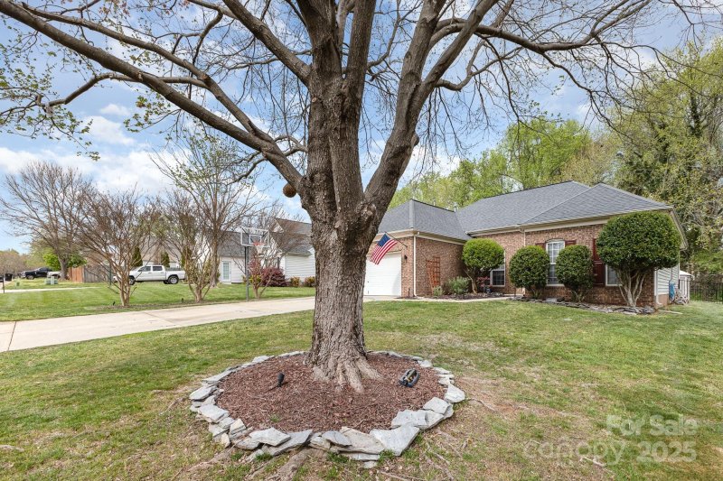 Property image 3 of 147 Gabriel Drive in Gabriel Estates, Mooresville, NC 28115