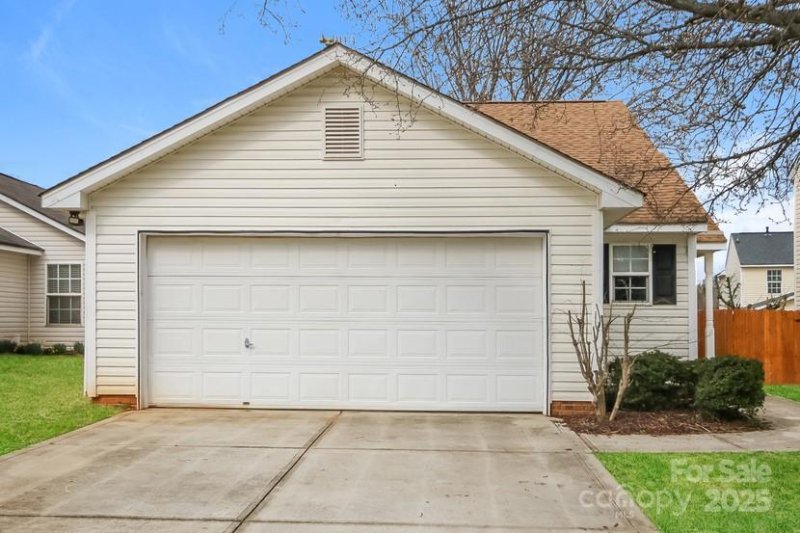 1671 Sandpiper Drive