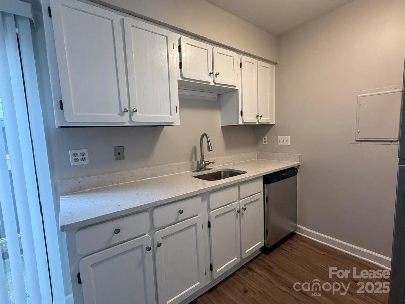 Property image 5 at 406 W 9th Street, Charlotte, NC 28202