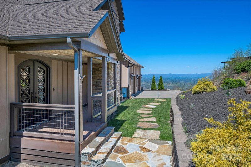 Property image 5 of 179 Serenity Ridge Trail in Serenity, Asheville, NC 28804