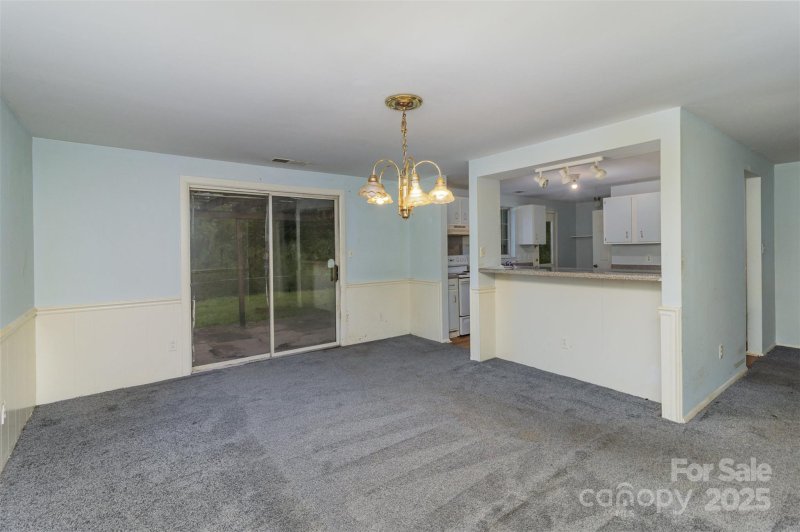 Property image 3 at 6005 Fringe Tree Drive, Charlotte, NC 28227