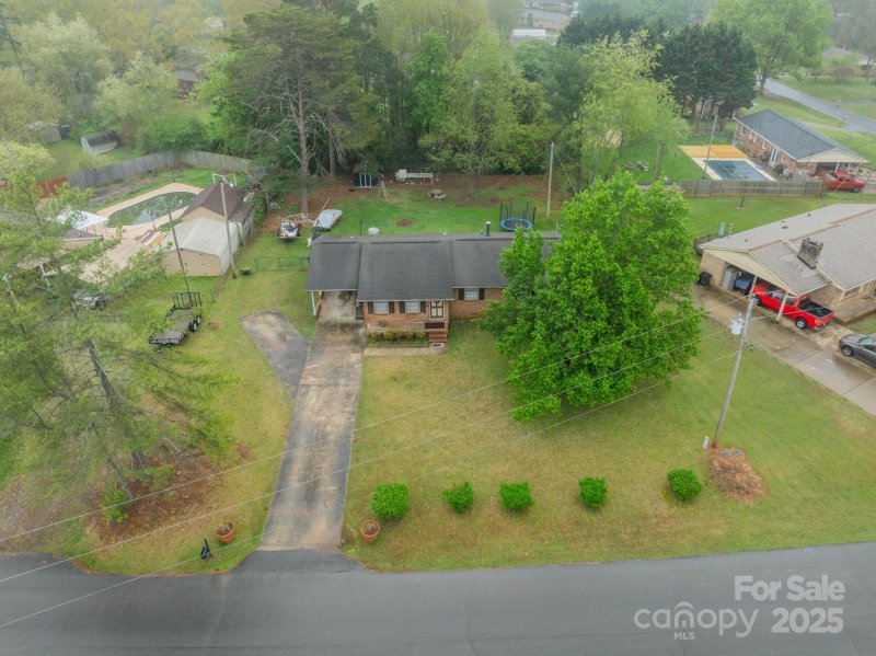 Property image 3 at 417 Donna Avenue, Gastonia, NC 28052