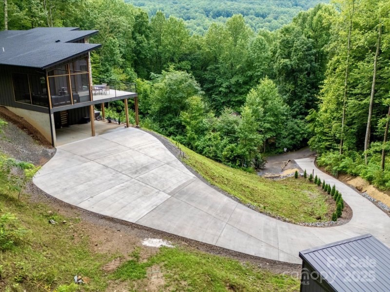 Property image 5 at 75 Ladyslipper Lane, Waynesville, NC 28786