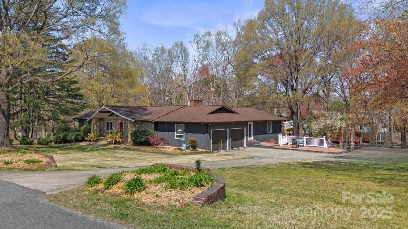 Property image 5 of 118 Lakewood Drive in Woodbridge, Kings Mountain, NC 28086