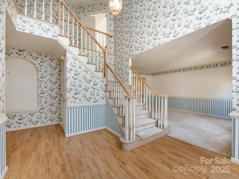 Property image 4 at 2906 Crescent Knoll Drive, Matthews, NC 28105