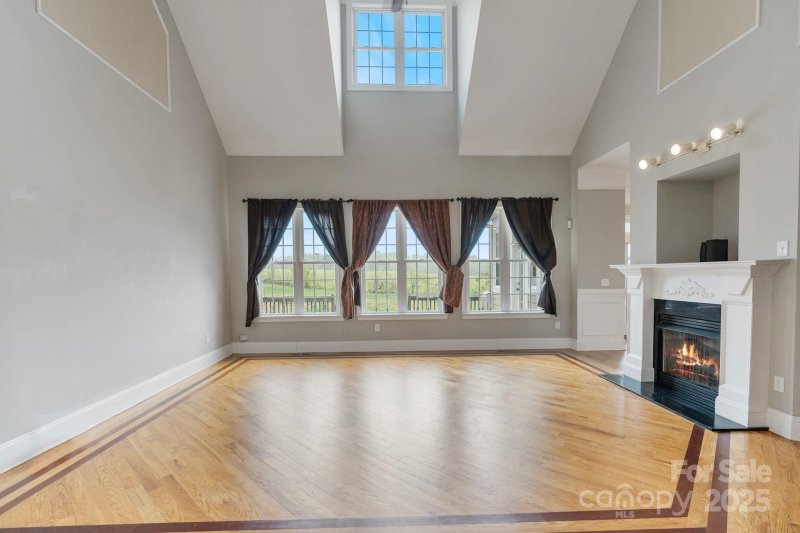 Property image 5 of 116 Whispering Cove Court in Northington Woods, Mooresville, NC 28117