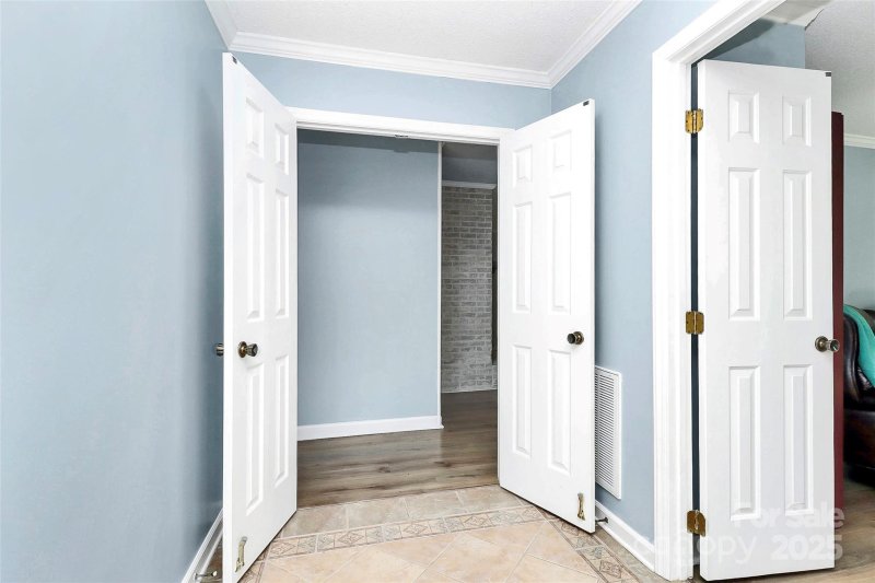 Property image 3 at 7034 Leaves Lane, Charlotte, NC 28213