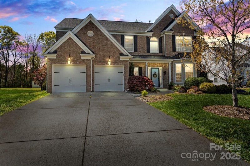 Property image 2 at 5854 Crimson Oak Court, Harrisburg, NC 28075