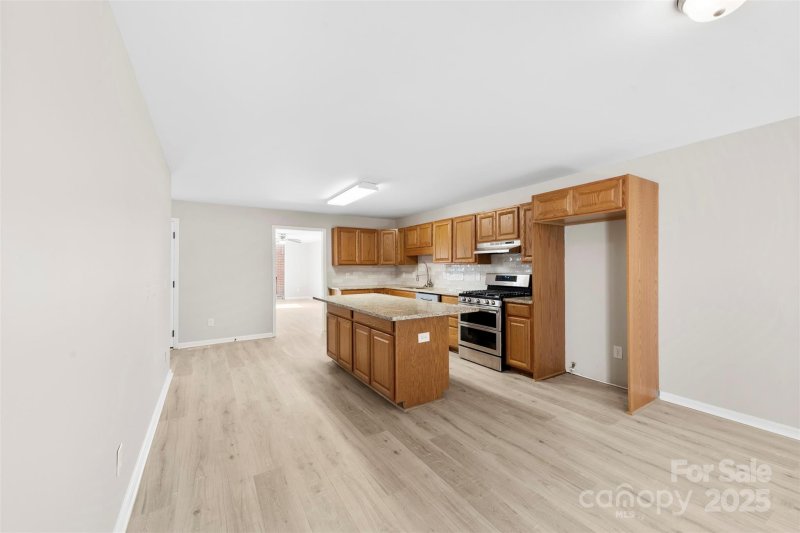 Property image 5 at 416 E Park Avenue, Gastonia, NC 28054