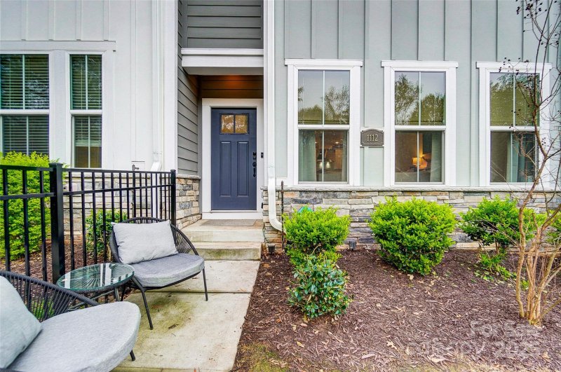 Property image 4 at 1112 Drummond Avenue, Charlotte, NC 28205