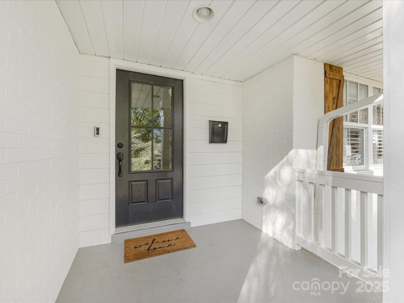 Property image 3 at 1210 Sewickley Drive, Charlotte, NC 28209