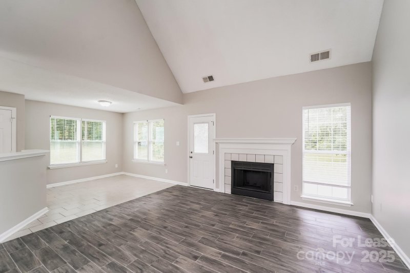 Property image 5 at 8209 Vermilion Drive, Charlotte, NC 28215