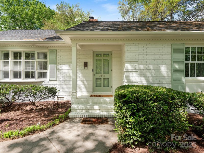 Property image 3 at 3911 Kitley Place, Charlotte, NC 28210
