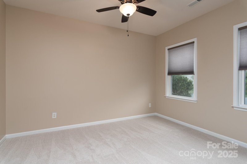 Property image 3 at 7217 Cedarfield Road, Charlotte, NC 28227