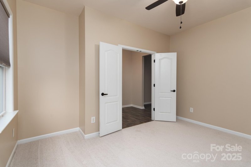 Property image 4 at 7217 Cedarfield Road, Charlotte, NC 28227