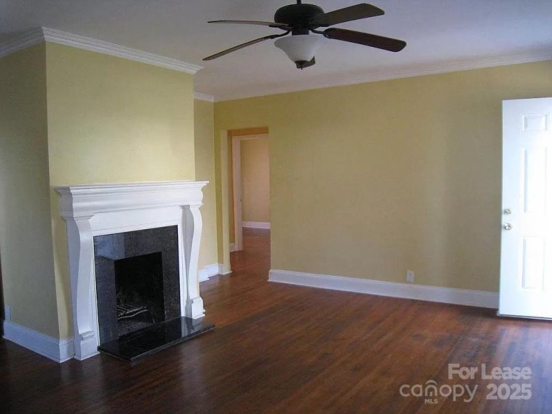 Property image 3 at 2027 Cartier Way, Charlotte, NC 28208