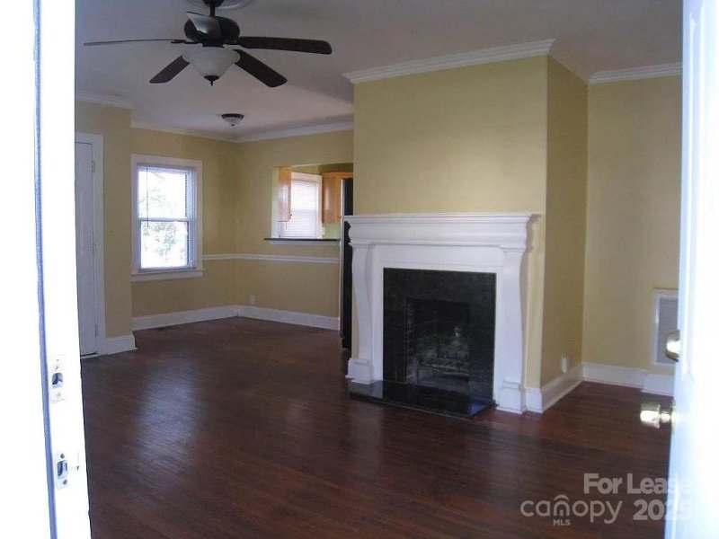 Property image 4 at 2027 Cartier Way, Charlotte, NC 28208