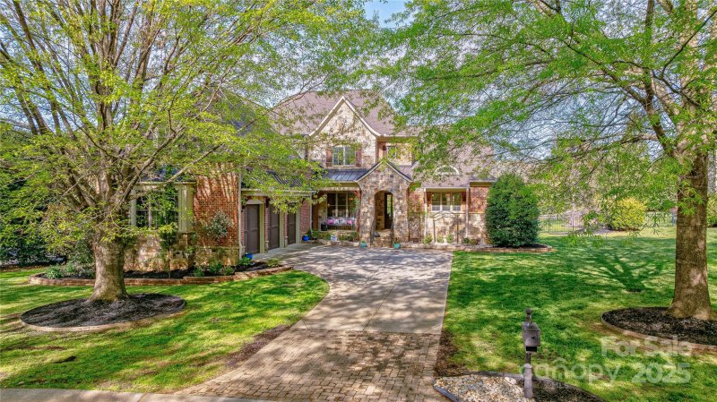 Property image 4 at 819 Beauhaven Lane, Waxhaw, NC 28173