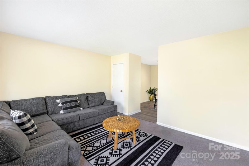 Property image 3 at 619 Center Street, Gastonia, NC 28054