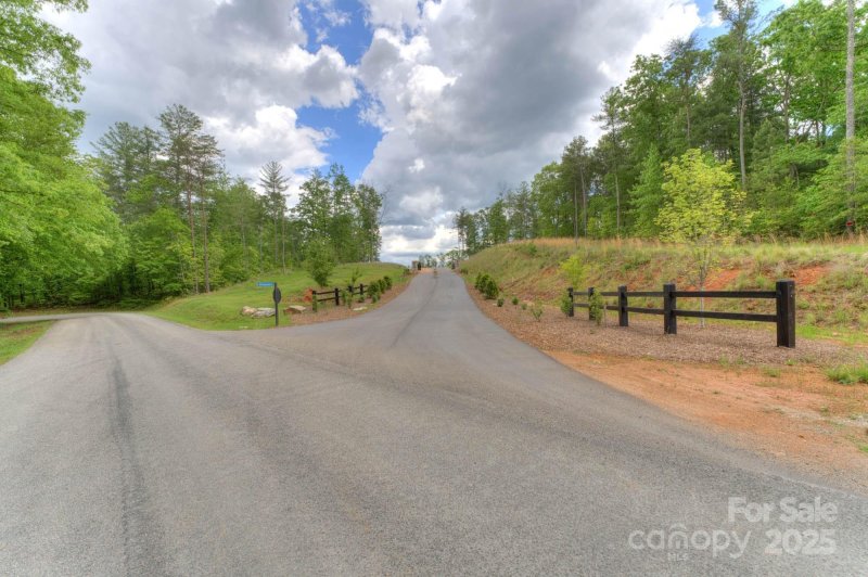 Property image 5 of 220 Big View Lane in The Waterfront Club, Granite Falls, NC 28630