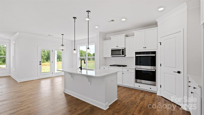 Property image 4 at 461 Fox Cove Road, Hendersonville, NC 28792