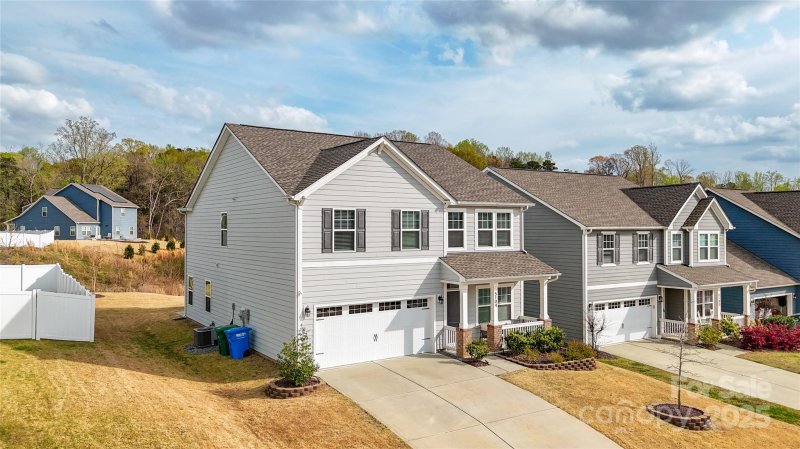 Property image 3 at 5104 Thomasville Drive, Belmont, NC 28012