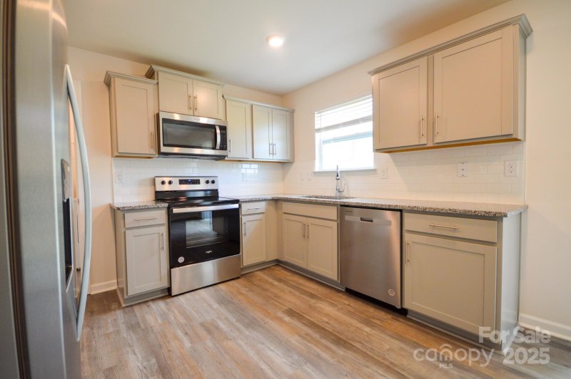 Property image 3 at 44 Cain Hollow Way, Asheville, NC 28806