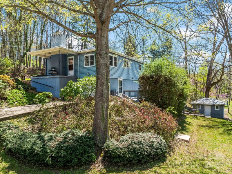 Property image 4 at 16 Wendover Road, Asheville, NC 28806