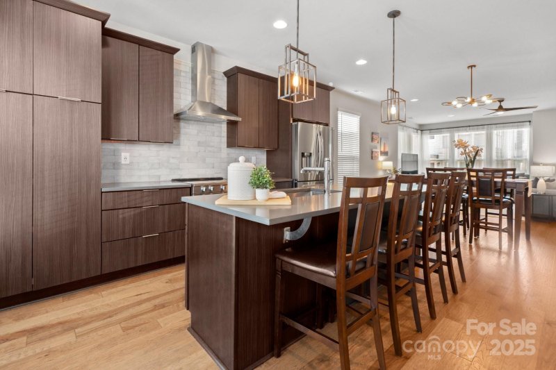 Property image 5 at 324 Uptown West Drive, Charlotte, NC 28208