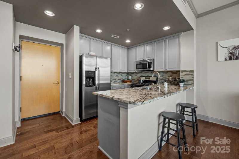 Property image 4 at 315 Arlington Avenue, Charlotte, NC 28203