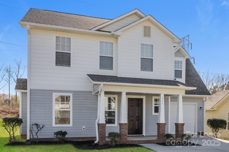 Property image 5 at 344 Peachtree Road, Charlotte, NC 28216