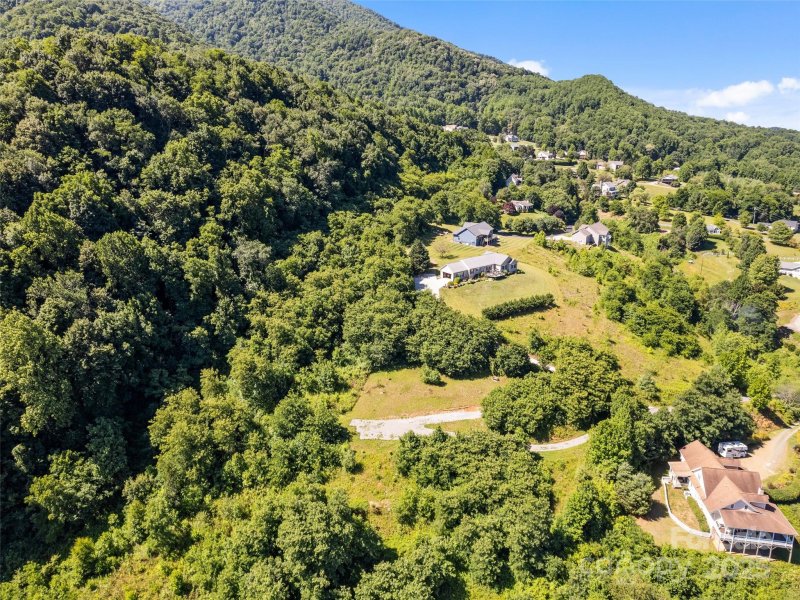 Property image 2 at 140 Sour Apple Lane, Waynesville, NC 28786