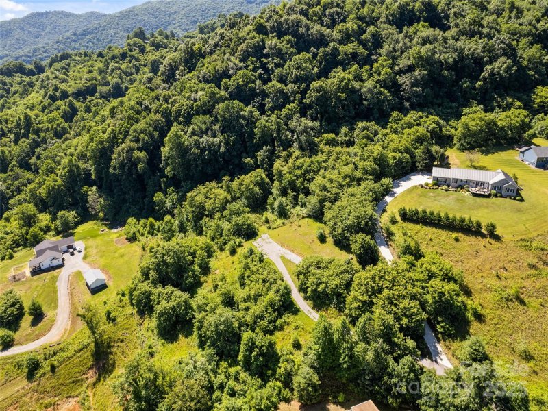Property image 3 at 140 Sour Apple Lane, Waynesville, NC 28786