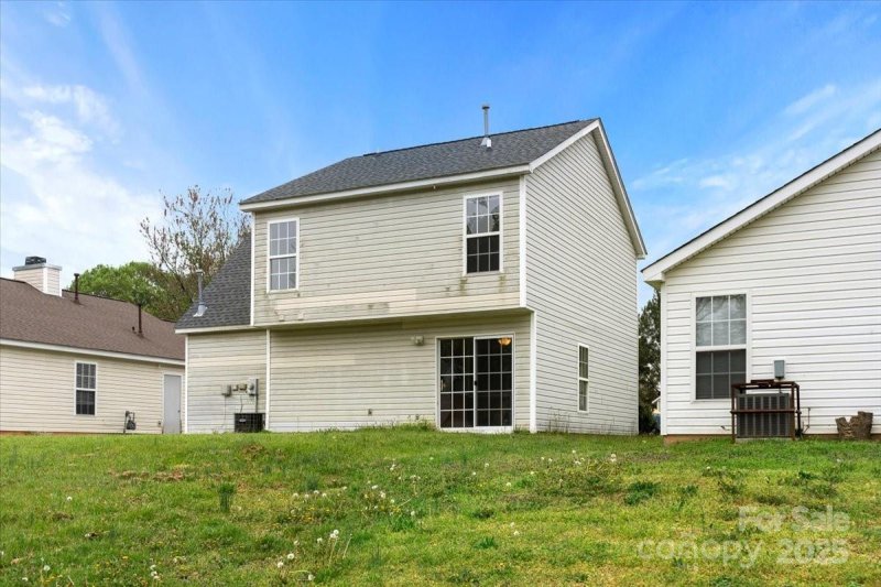 Property image 4 at 3320 Alderknoll Court, Charlotte, NC 28216