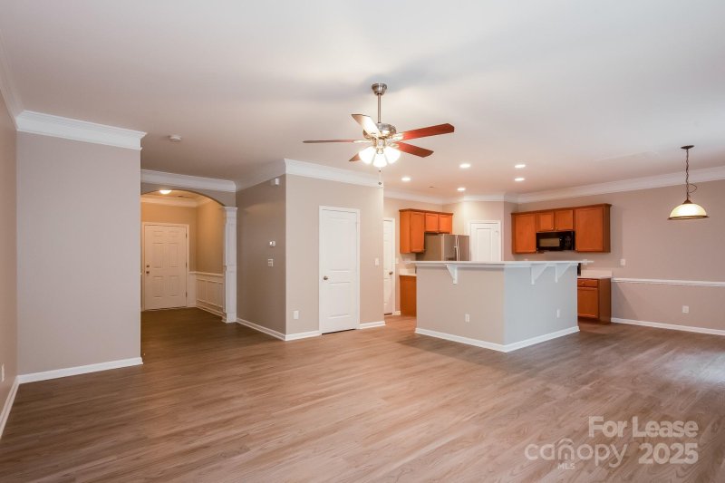 Property image 5 at 825 Rook Road, Charlotte, NC 28216