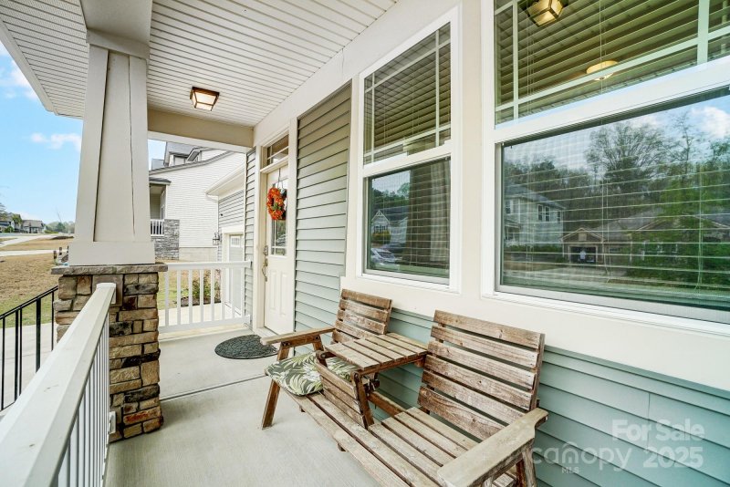 Property image 2 at 10161 Castlebrooke Drive, Concord, NC 28027