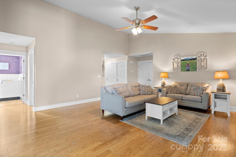 Property image 3 at 160 Lumber River Road, Fletcher, NC 28732