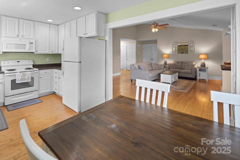 Property image 5 at 160 Lumber River Road, Fletcher, NC 28732