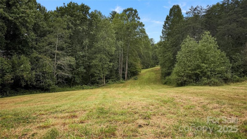 Property image 2 at 4091 Derbyshire Lane, Lenoir, NC 28645