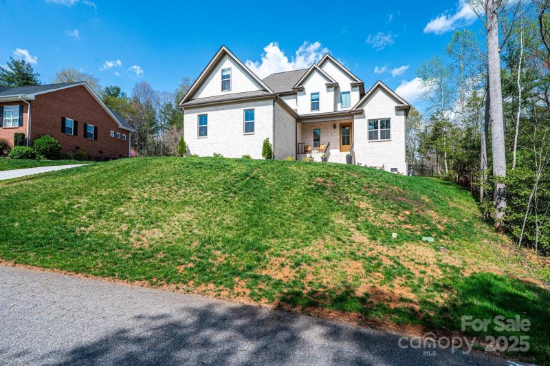 Property image 3 at 112 Whitman Court, Taylorsville, NC 28681